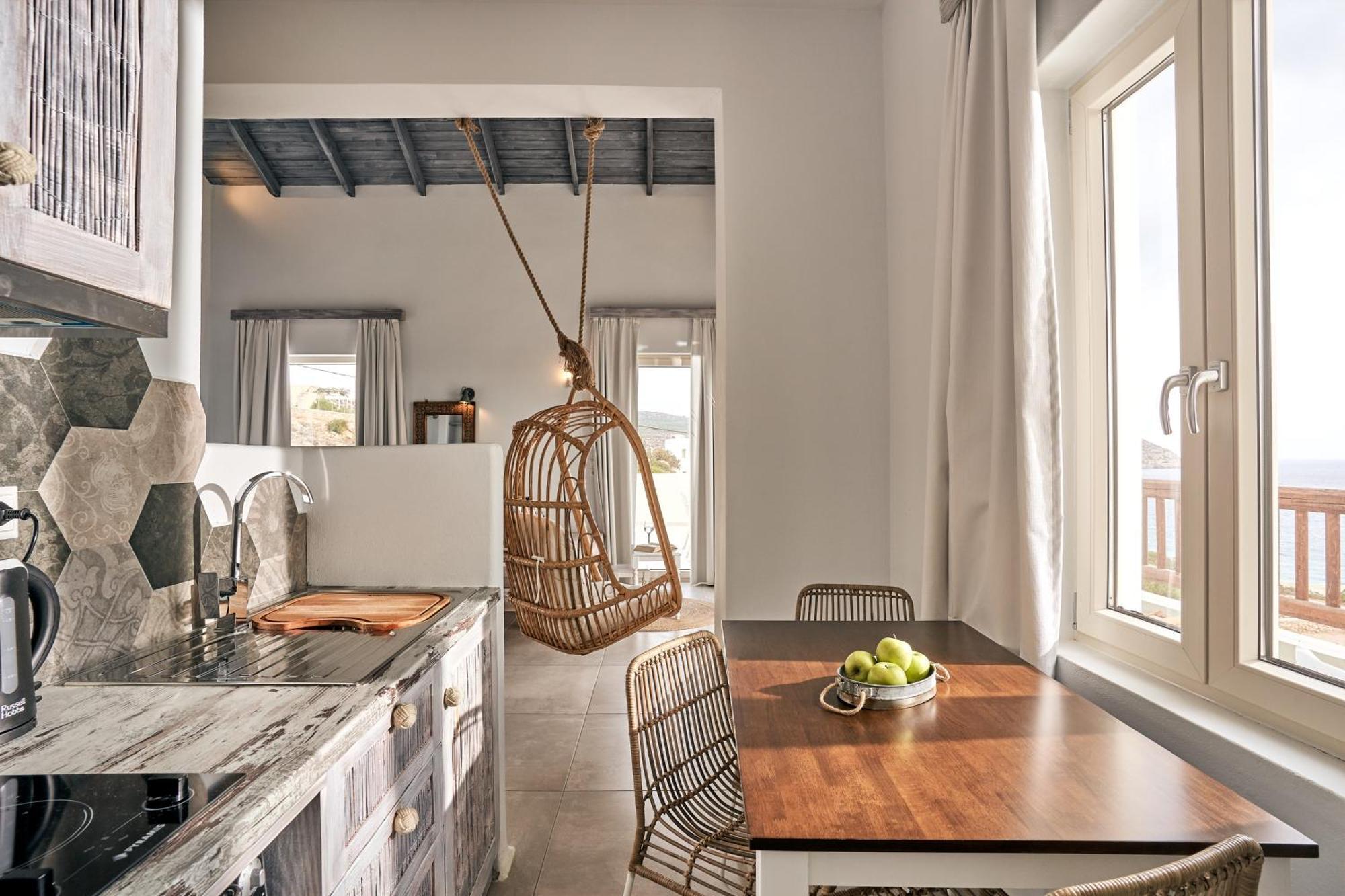 Althea Boutique Hotel - Adults Only อาโมปี ภายนอก รูปภาพ