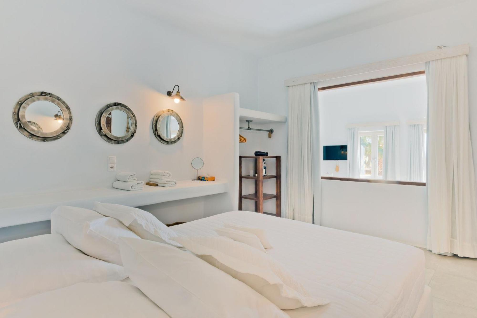Althea Boutique Hotel - Adults Only อาโมปี ภายนอก รูปภาพ